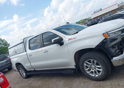 2023 Chevrolet Silverado 1500 4wd  Standard Bed Lt, пошкодження: Передня частина, Iaai лот 44859393, фото 13 з 17