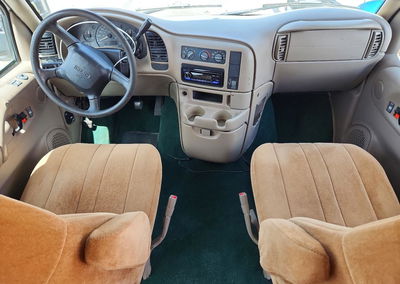2004 Gmc All Models Safari, uszkodzenie: Bok, Copart lot 56469756, zdjęcie 8 z 13