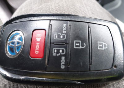 2025 Toyota Sienna Le, uszkodzenie: Normal Wear & Tear, Iaai lot 45345448, zdjęcie 11 z 16