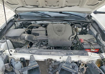 2020 Toyota Tacoma Sr5 V6, uszkodzenie: Przód, Copart lot 52400016, zdjęcie 11 z 15