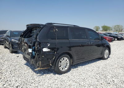 2014 Toyota All Models Sienna, Rear End damage, Copart lot 59478483, photo 3 of 10