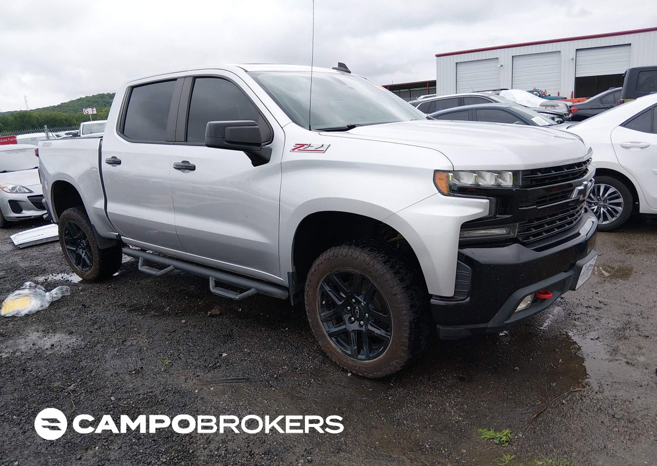 2021 Chevrolet Silverado 1500 4wd  Short Bed Lt Trail Boss, Left Side damage, Iaai lot 45155481