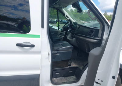 2023 Ford Transit-250, daño Trasero izquierdo, Iaai lote 45233183, foto 5 de 19