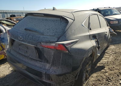 2017 Lexus Nx 200t Base, daño Incendio, Copart lote 68250613, foto 3 de 12