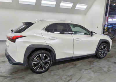 2022 Lexus Ux 200, daño Mecánico, Copart lote 55952906, foto 3 de 14