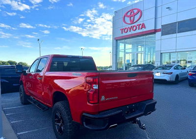 2021 Chevrolet Silverado K1500 Lt Trail Boss, uszkodzenie: Drobne wgniecenia/zarysowania, Copart lot 57273946, zdjęcie 3 z 10