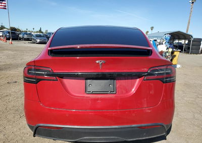 2022 Tesla Model X, uszkodzenie: Drobne wgniecenia/zarysowania, Copart lot 48436405, zdjęcie 6 z 13