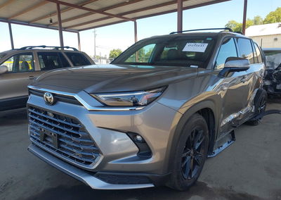 2026 Toyota Grand Highlander Hybrid Max Platinum, uszkodzenie: Lewy bok, Iaai lot 45251645, zdjęcie 2 z 16