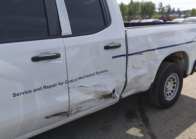 2019 Chevrolet Silverado 1500 Work Truck, daño Lateral izquierdo, Iaai lote 45014200, foto 6 de 21