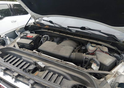 2020 Gmc Sierra 1500 4wd  Short Box At4, daño Frontal izquierdo, Iaai lote 45204629, foto 10 de 17