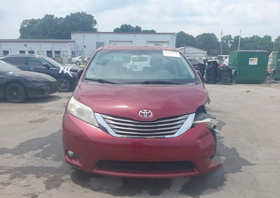 2012 Toyota Sienna Xle V6 8 Passenger, uszkodzenie: Front & Rear, Iaai lot 45315450, zdjęcie 13 z 20