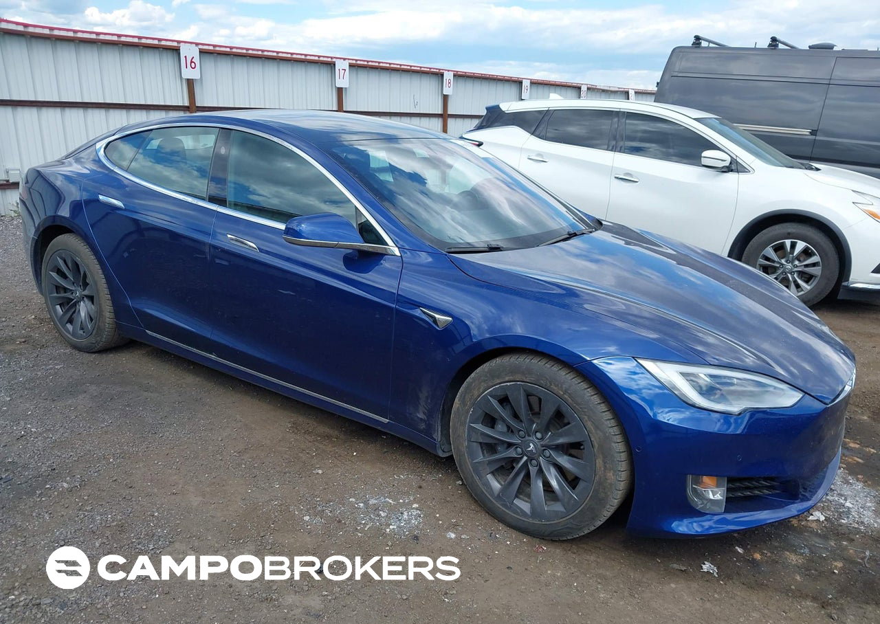 2020 Tesla Model S Long Range Dual Motor All-wheel Drive/long Range Plus Dual Motor All-wheel Drive, daño Lateral derecho,