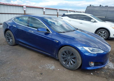 2020 Tesla Model S Long Range Dual Motor All-wheel Drive/long Range Plus Dual Motor All-wheel Drive, daño Lateral derecho,