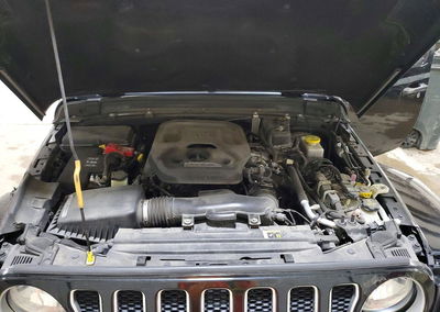 2019 Jeep Wrangler Unlimited Sahara, daño Frontal, Copart lote 54519116, foto 12 de 15
