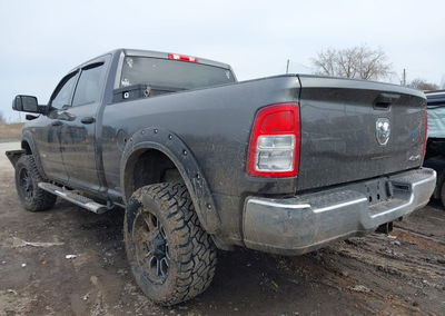 2020 Ram 2500 Tradesman  4x4 6'4 Box, daño Frontal, Iaai lote 44716053, foto 3 de 16