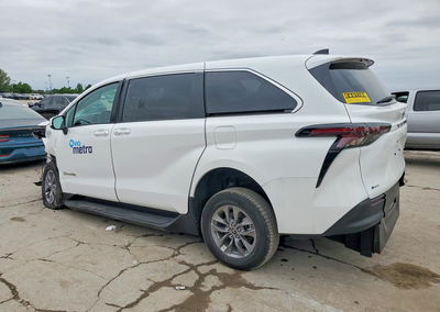 2025 Toyota Sienna Le, uszkodzenie: Przód, Copart lot 54832966, zdjęcie 2 z 14