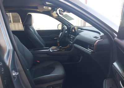 2026 Toyota Grand Highlander Hybrid Max Platinum, uszkodzenie: Lewy bok, Iaai lot 45251645, zdjęcie 5 z 16