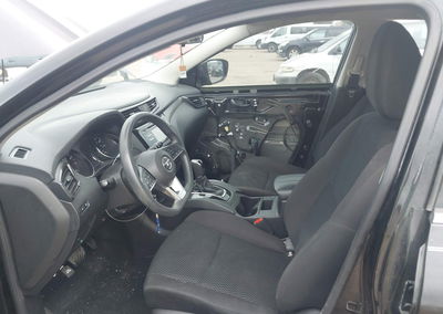 2018 Nissan Rogue Sport S, пошкодження: Передня частина, Iaai лот 44777066, фото 5 з 17