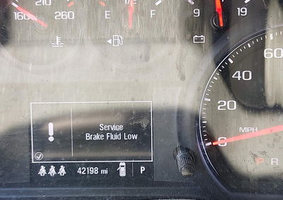 2024 Chevrolet Silverado 1500 4wd  Standard Bed Custom, Left Side damage, Iaai lot 45286110, photo 16 of 17