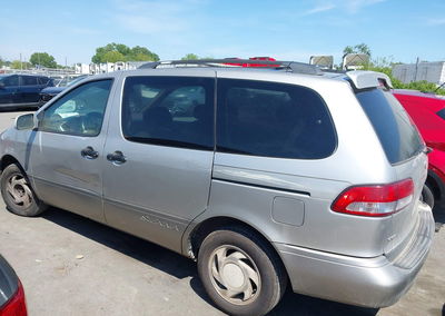 2001 Toyota Sienna Xle, uszkodzenie: Front & Rear, Iaai lot 45011564, zdjęcie 14 z 17