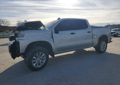 2021 Chevrolet Silverado K1500 Custom, daño Frontal, Copart lote 73928805