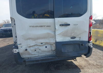 2019 Ford Transit-350 Xlt, daño Trasero, Iaai lote 44718437, foto 6 de 17
