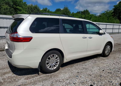 2017 Toyota Sienna Xle Premium 8-passenger, Front End damage, Copart lot 55362826, photo 3 of 14