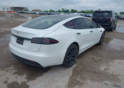 2022 Tesla Model S Dual Motor All-wheel Drive, uszkodzenie: Lewy bok, Iaai lot 44927642, zdjęcie 4 z 18