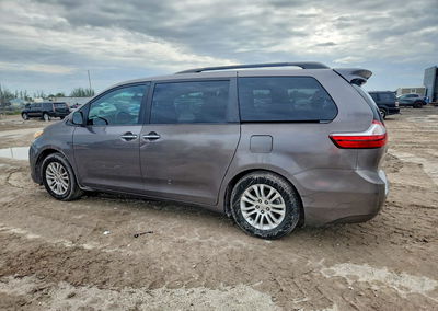 2015 Toyota Sienna Xle Premium 8-passenger, Rear End damage, Copart lot 56293186, photo 2 of 12