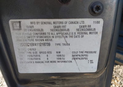 2001 Chevrolet Silverado 1500 Ls, daño Trasero derecho, Iaai lote 44277343, foto 9 de 11