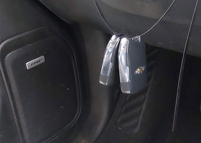 2021 Chevrolet Silverado 1500 4wd  Short Bed Lt Trail Boss, daño Lateral izquierdo, Iaai lote 45258767, foto 11 de 16
