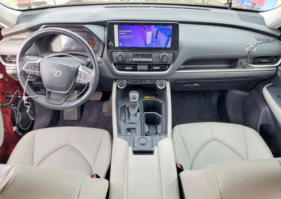 2024 Toyota Grand Highlander Hybrid Xle, uszkodzenie: Przód, Copart lot 58038206, zdjęcie 8 z 14