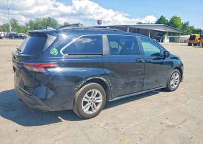 2022 Toyota Sienna Xle, пошкодження: Передня частина, Copart лот 59157566, фото 3 з 13