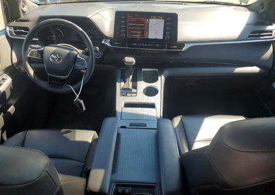 2022 Toyota Sienna Xle, пошкодження: Передня частина, Copart лот 59157566, фото 8 з 13