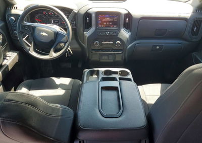 2021 Chevrolet Silverado K1500 Custom, daño Lateral, Copart lote 54653096, foto 8 de 12