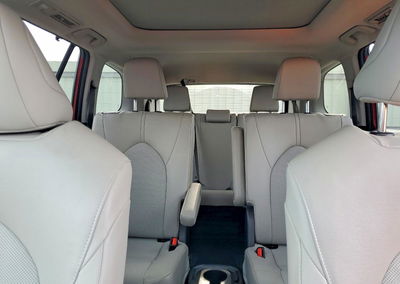 2024 Toyota Grand Highlander Hybrid Xle, uszkodzenie: Przód, Copart lot 58038206, zdjęcie 10 z 14