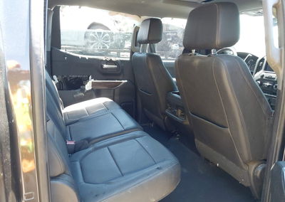 2021 Chevrolet Silverado 1500 4wd  Short Bed Lt Trail Boss, daño Lateral izquierdo, Iaai lote 45258767, foto 8 de 16