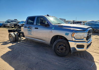 2020 Ram 3500 Tradesman, uszkodzenie: Dachowanie, Copart lot 57752026, zdjęcie 4 z 12