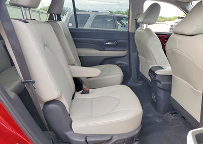 2024 Toyota Grand Highlander Hybrid Xle, uszkodzenie: Przód, Copart lot 58038206, zdjęcie 11 z 14