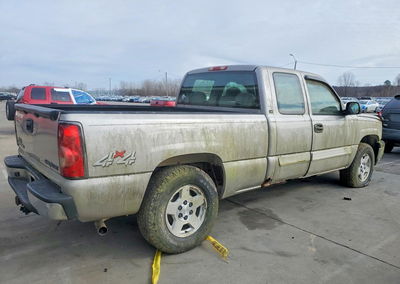 2005 Chevrolet Silverado K1500, daño Inundación, Copart lote 74155035, foto 3 de 12