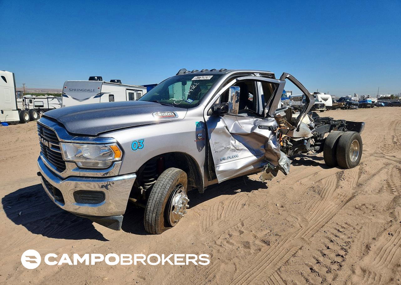 2020 Ram 3500 Tradesman, uszkodzenie: Dachowanie, Copart lot 57752026