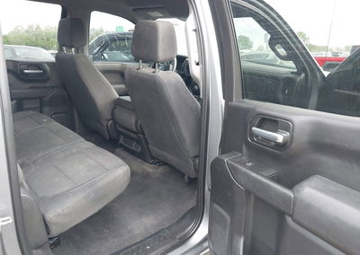 2021 Chevrolet Silverado 1500 4wd  Short Bed Custom, Right Front damage, Iaai lot 44968954, photo 8 of 17