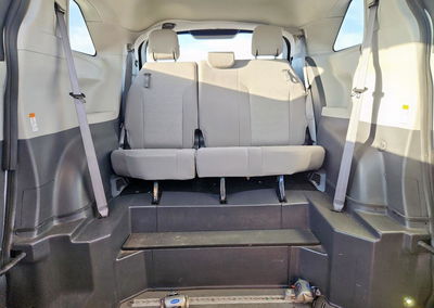 2024 Toyota Sienna Le, uszkodzenie: Przód, Copart lot 92587905, zdjęcie 10 z 14