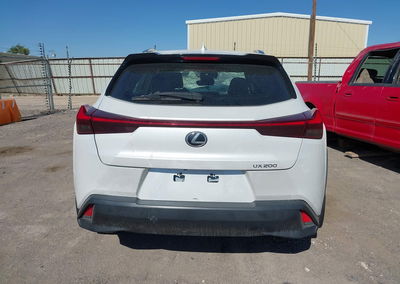 2019 Lexus Ux 200, daño Frontal, Iaai lote 45044122, foto 16 de 16