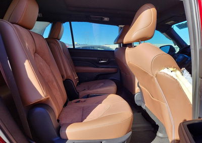2026 Toyota Grand Highlander Limited, пошкодження: Бік, Copart лот 51372376, фото 11 з 13