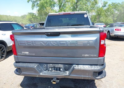 2021 Chevrolet Silverado 1500 4wd  Short Bed Custom, Right Front damage, Iaai lot 44968954, photo 17 of 17