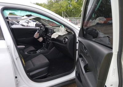 2020 Hyundai Kona Se, daño Frontal, Iaai lote 45059239, foto 5 de 17
