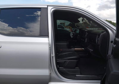 2020 Chevrolet Silverado 1500 4wd  Short Bed Rst, пошкодження: Правий бік, Iaai лот 45214087, фото 5 з 19