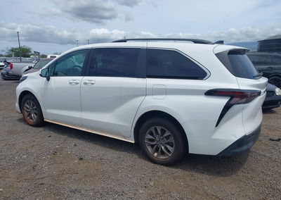 2024 Toyota Sienna Le, uszkodzenie: Fresh Water, Iaai lot 44788325, zdjęcie 3 z 16