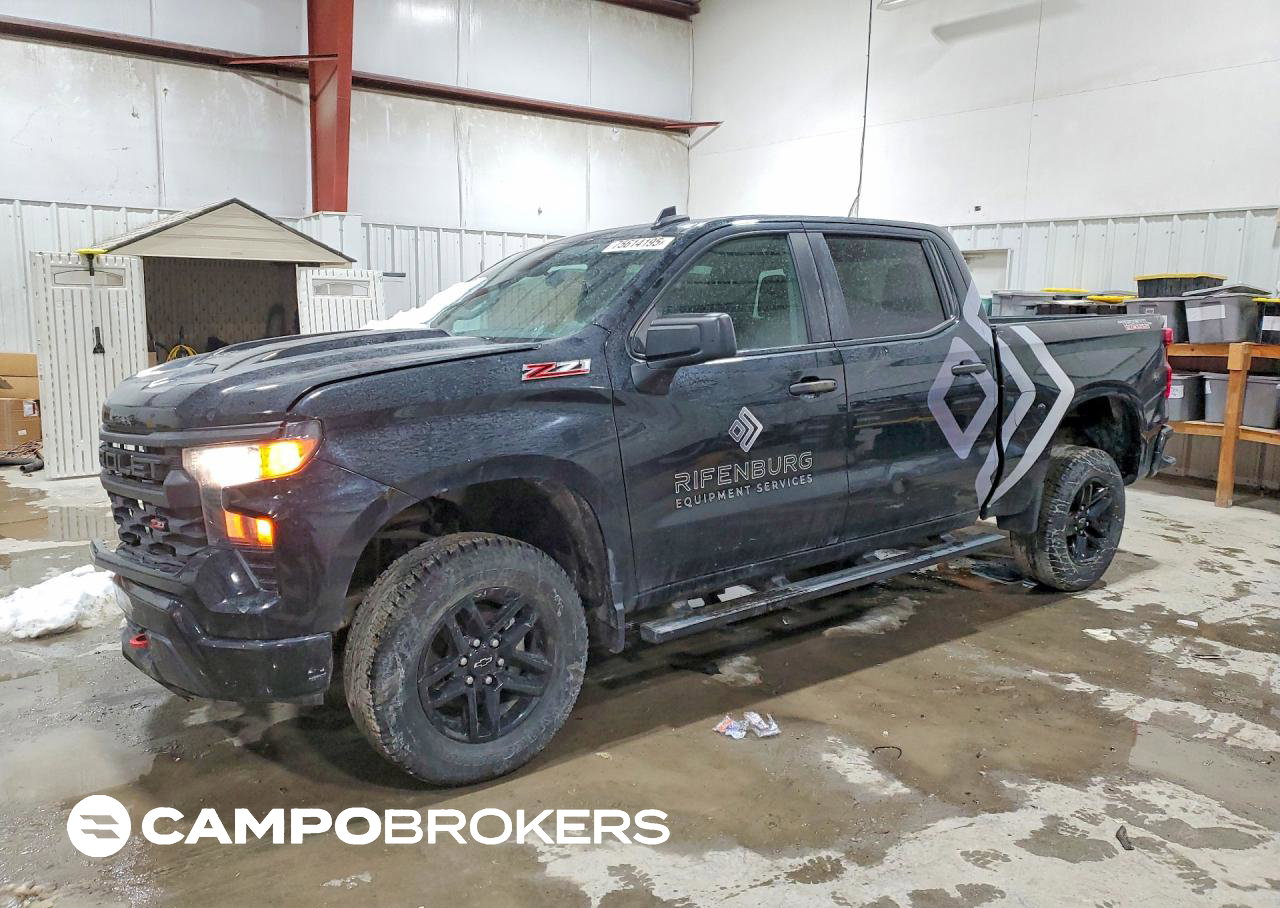 2022 Chevrolet Silverado K1500 Trail Boss Custom, uszkodzenie: Przód, Copart lot 75614195
